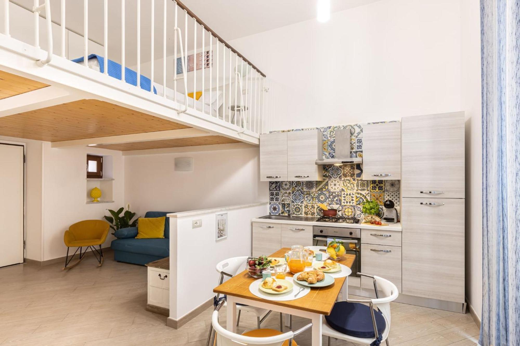 Cosy House Under The Arches In Sorrento Old Town Apartamento Exterior foto